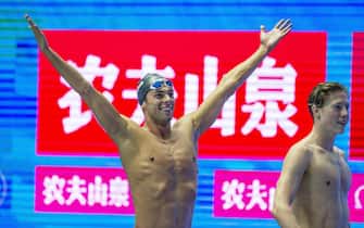 epa07736926 Gregorio Paltrinieri of Italy celebrates after winning the men's 800m Freestyle Final during the Swimming events at the Gwangju 2019 FINA World Championships, Gwangju, South Korea, 24 July 2019.  EPA/PATRICK B. KRAEMER