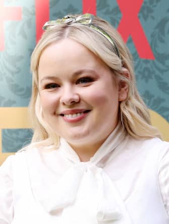 02_bridgerton_3_nicola_coughlan_luke_newton_getty - 1