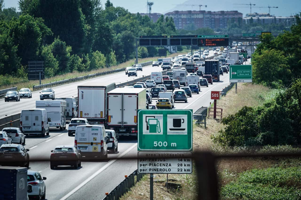 Controesodo, Serpentone Di Auto Per 28 Chilometri Sull'A10