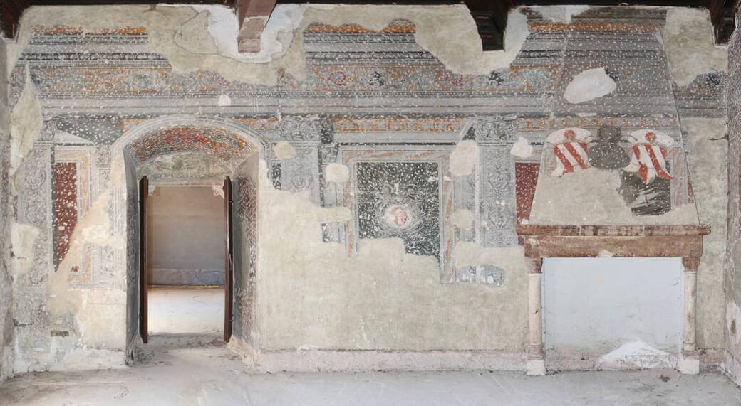 Palazzo_ducale_Orsini_Colonna_Tagliacozzo_AQ_veduta_d_interno_Ph_Giorgio_Benni_(1).jpg