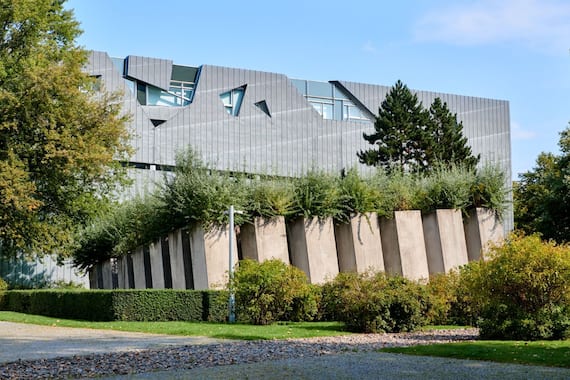 Exterior view of the Jewish Museum Berlin, Libeskind building, showing the Garden of Exile. Jewish Museum Berlin, Photo: Yves Sucksdorff