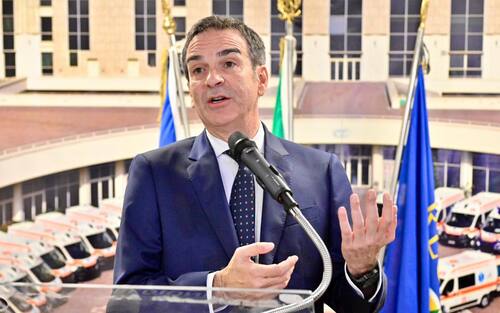 Il presidente della Regione Calabria Roberto Occhiuto in occasione dell inaugurazione della nuova Centrale operativa regionale del 112, Catanzaro, 5 dicembre 2023. ANSA/ALESSANDRO DI MEO