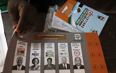 epa12481014 A ballot paper is seen at a polling station during the presidential election in Abidjan, Ivory Coast, 25 October 2025. According to the Independent Election Commission, some 8.7 million registered voters are expected to cast their votes in more than 25,000 voting locations across the country.  EPA/LEGNAN KOULA