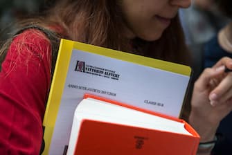 Turin, Piedmont, Italy. 20th June, 2018. Turin, Italy-June 20, 2018: First day of high school exams at Vittorio Alfieri state high school in Turin Credit: Stefano Guidi/ZUMA Wire/Alamy Live News