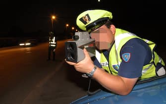 Italy, highway patrol, Telelaser apparatus for speed control