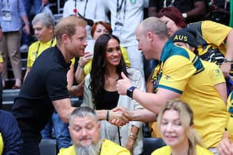 DUESSELDORF, GERMANY - SEPTEMBER 13: Prince Harry, Duke of Sussex and Meghan, Duchess of Sussex attend the Wheelchair Basketball preliminary match between Ukraine and Australia during day four of the Invictus Games DÃ¼sseldorf 2023 on September 13, 2023 in Duesseldorf, Germany. (Photo by Chris Jackson/Getty Images for the Invictus Games Foundation)