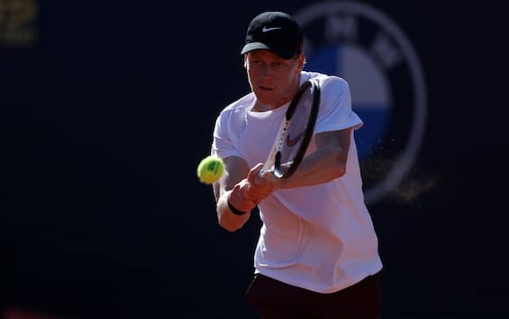 Sinner-Navone LIVE alle 19 su Sky Sport Uno