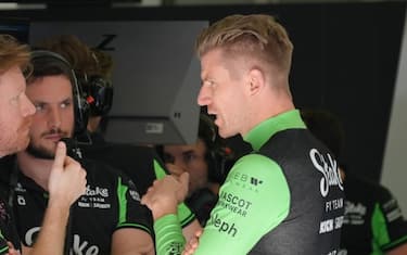 16) NICO HULKENBERG (Stake F1 Team Kick Sauber)