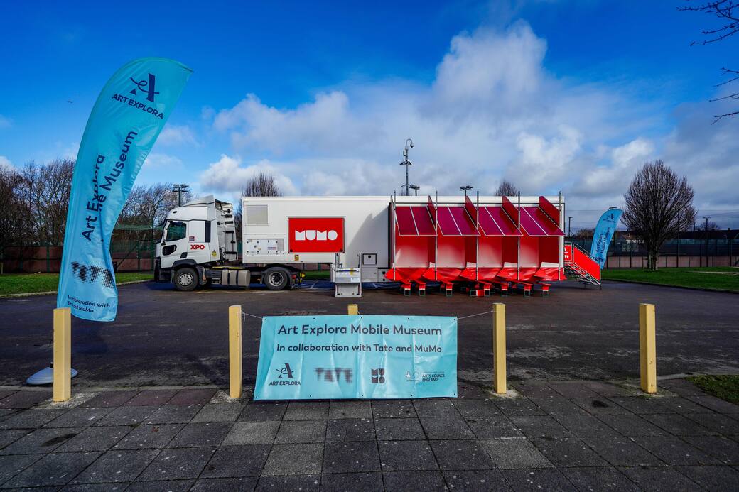 1._The_Art_Explora_Mobile_Museum_in_collaboration_with_Tate_and_Mumo._Photo_Peter_Pyrne_PA_Wire.jpg