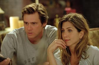 May 09, 2003; Los Angeles, CA, USA; JIM CARREY stars as frustrated reporter Bruce Nolan and JENNIFER ANISTON is his supportive girlfriend Grace in 'BRUCE ALMIGHTY.'
Mandatory Credit: Photo by Ralph Nelson/Universal/ZUMA Press.
(©) Copyright 2003 by Ralph Nelson/Universal  