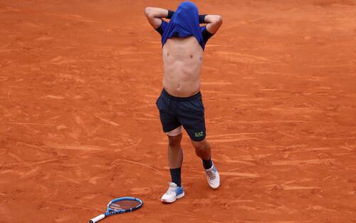 Italy's Fabio Fognini celebrates after winning against Serbia's Dusan Lajovic at the end of the final tennis match of the Monte-Carlo ATP Masters Series tournament in Monaco on April 21, 2019. (Photo by Valery HACHE / AFP)        (Photo credit should read VALERY HACHE/AFP via Getty Images)