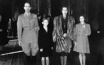 PORTO, PORTUGAL:  The file picture dated 1945 in Porto shows members of the Italian royal family, (from left) the then King Umberto di Savoia, Prince Vittorio Emanuele, Queen Maria Jose and Princess Maria Pia. The pretender to Italy's throne, Vittorio Emanuele of Savoy, expects to return to Italy within three months once Rome lifts a 45-year-old ban on male descendants of the former royal family entering the country, prince Vittorio said 02 February 2001. (Photo credit should read AFP via Getty Images)