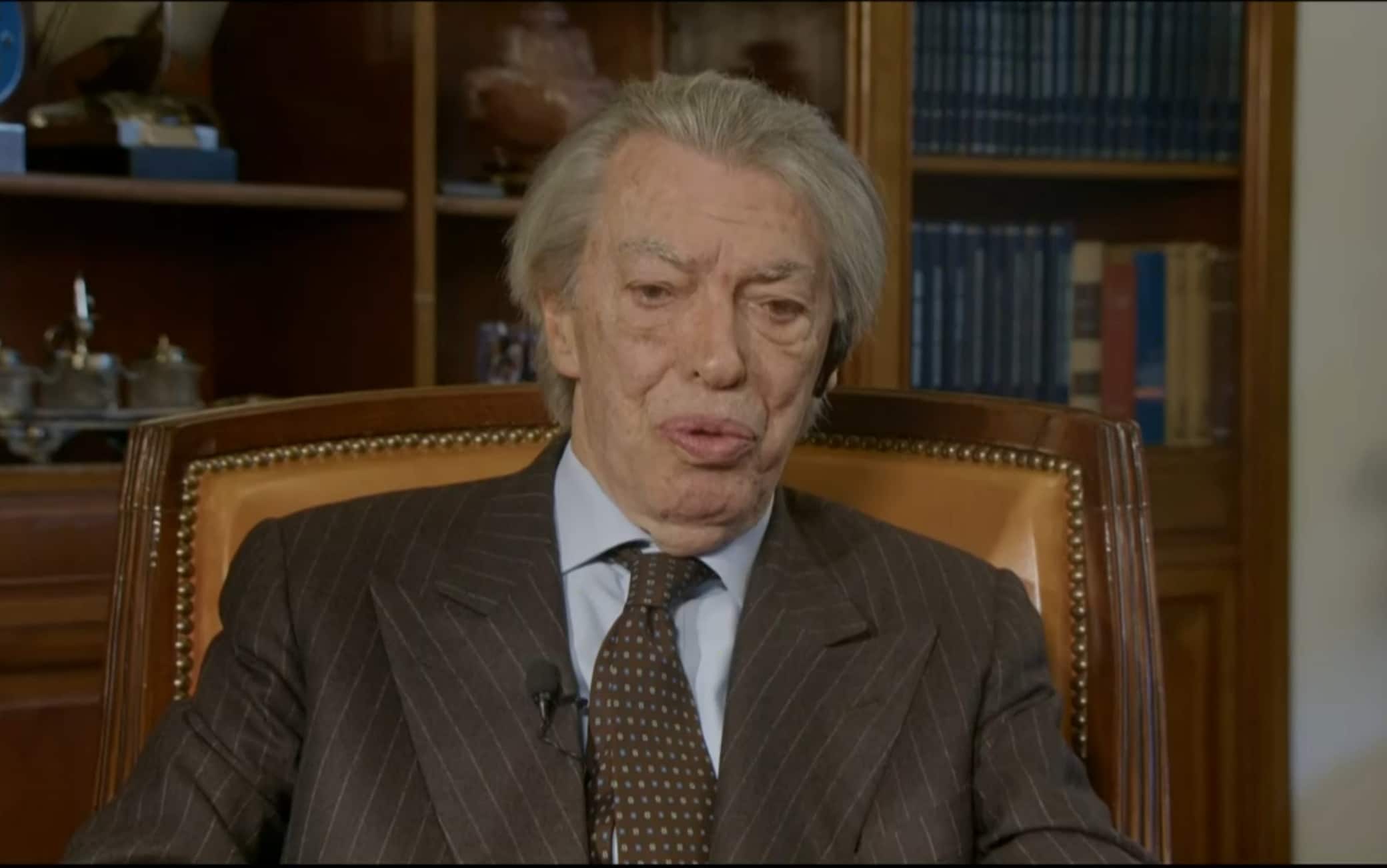 ماسيمو موراتي يشيد بلاوتارو مارتينيز ويعتبره من كبار نجوم إنتر ميلان التاريخيين