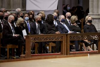 Biden, Obama, Bush ai funerali di Colin Powell