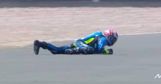 https://static.sky.it/editorialimages/62d0f5063303d3ea330cf4e50e5b28717819b55d/skysport/it/motori/motogp/video/2025/05/23/ogura-caduta-gp-silverstone-prove-libere/og_ogura.jpg?im=Resize,width=565