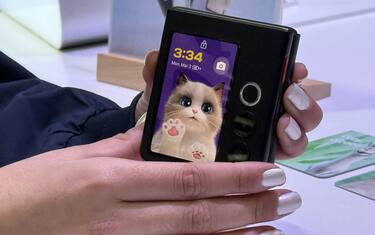 ZTE, un nuovo pieghevole e il telefono per i gamer