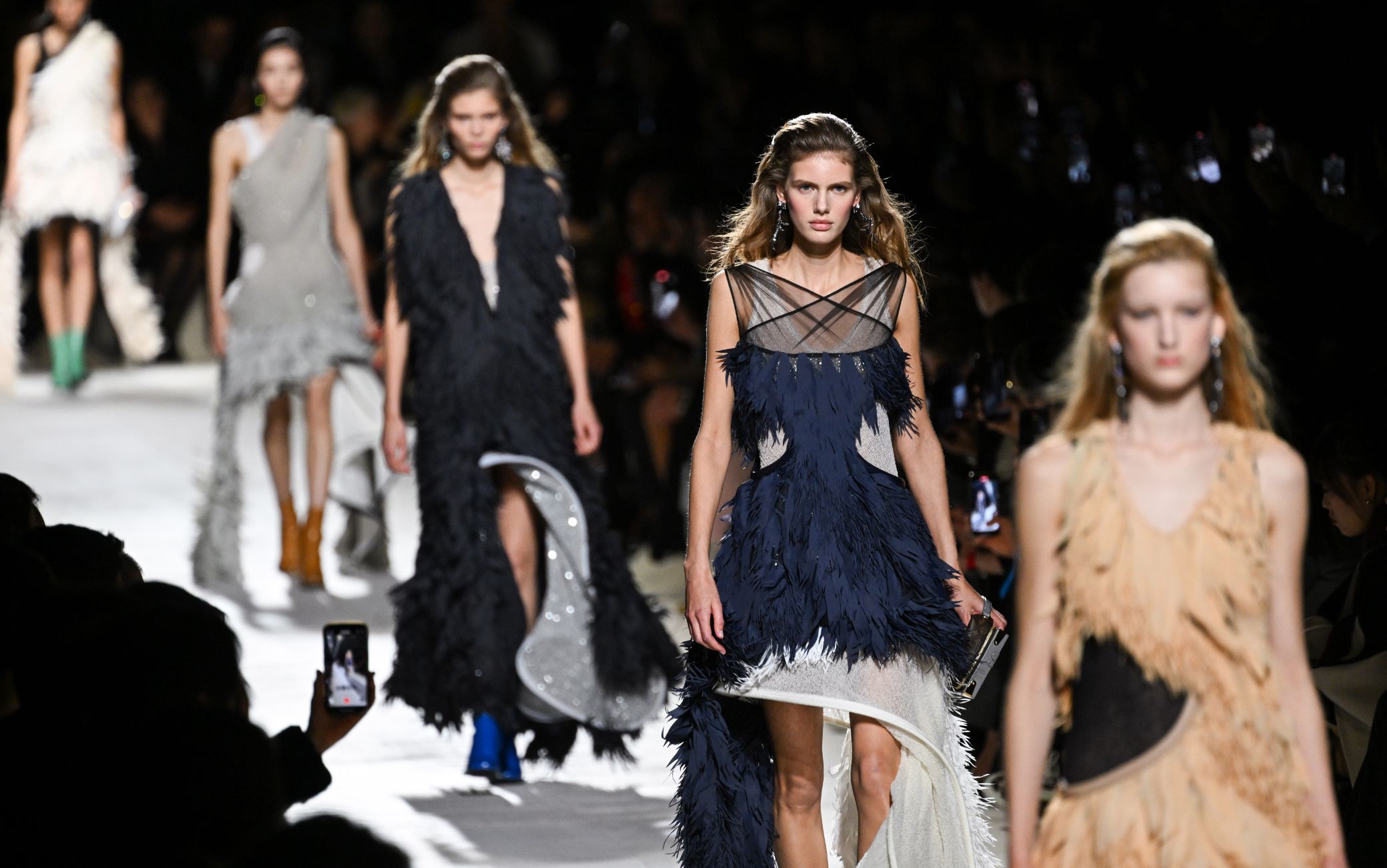 Paris Fashion Week, la sfilata di Louis Vuitton Autunno/Inverno 2024 ...