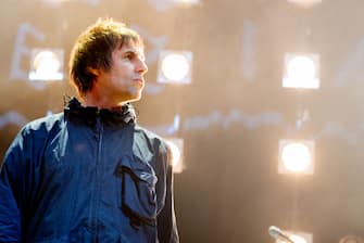 1394090697 BLACKBURN, ENGLAND - APRIL 27: (EXCLUSIVE COVERAGE) Liam Gallagher performs at King George's Hall on April 27, 2022 in Blackburn, England. (Photo by Shirlaine Forrest/WireImage)