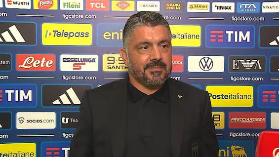 https://static.sky.it/editorialimages/63e64cc4d9f150ab655d8115adc309d123fe633f/skysport/it/calcio/nazionale/video/2025/09/04/1033697_1757007066096_thumb_494.0000001_1757009171446.jpg?im=Resize,width=565