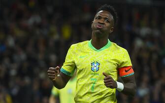 epa11245709 Brazil's Vinicius Jr gestures during the international friendly soccer match between Spain and Brazil, in Madrid, Spain, 26 March 2024.  EPA/Kiko Huesca