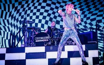 Machine Gun Kelly Milano
