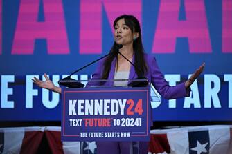 Nicole Shanahan, candidata alla vicepresidenza con Robert Kennedy Jr, ha donato 8 milioni di dollari alla sua campagna elettorale per aiutarlo a essere presente nelle schede elettorali di tutti i 50 stati americani