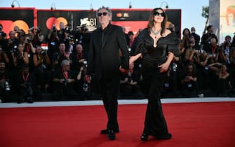 12-mostra-cinema-venezia-2024-look-red-carpet-getty - 1