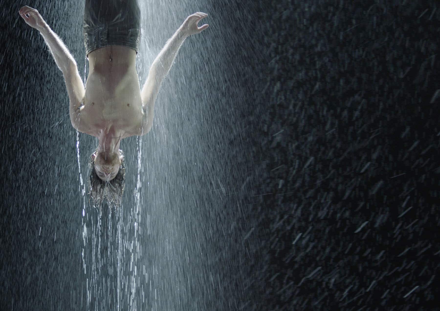 BILL_VIOLA_img_water_martyr-2.jpg