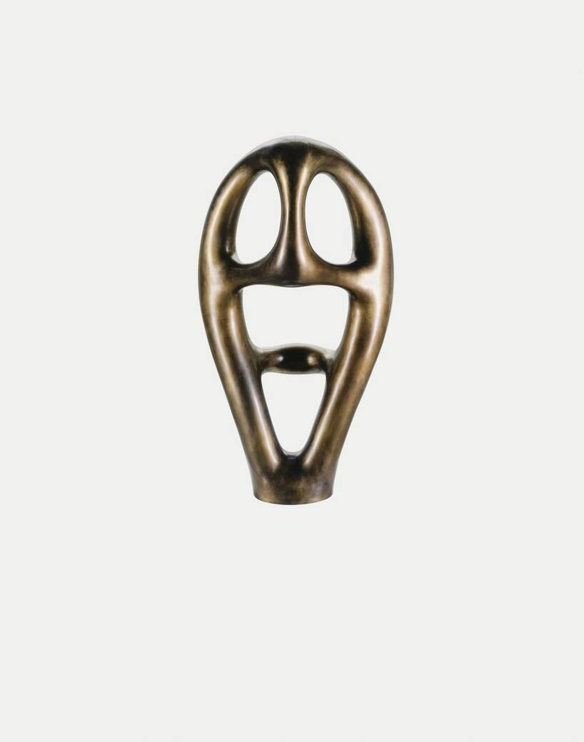 Hans-Arp-Ptolemäus-III-1961.-Bronze-201-x-113-x-76.5-cm-Kunstmuseum-Basel-©-2020-ProLitteris-Zürich.-Photo-Martin-P.-Bühler.jpg