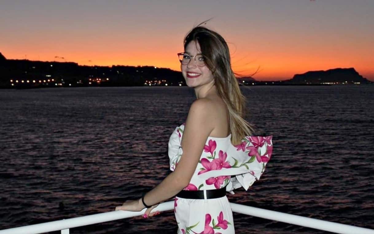 Messina, laurea per Sara Campanella, studentessa 22enne uccisa dal compagno di università Messina, laurea per Sara Campanella, studentessa 22enne uccisa dal compagno di università