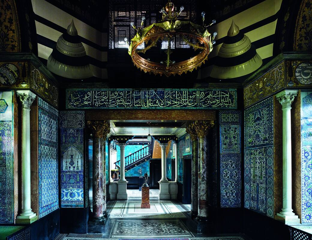 The_Arab_Hall_looking_into_the_Narcissus_Hall_©_Leighton_House_RBKC._Image_courtesy_of_Will_Pryce.jpg