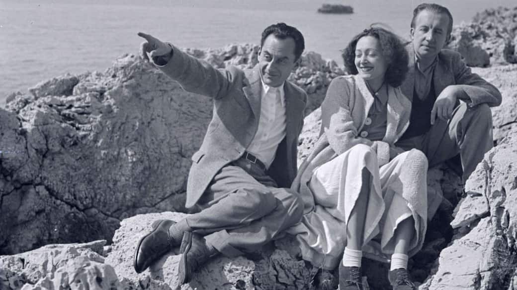 man_ray_e_picasso_background_1920x1080_(1).jpg