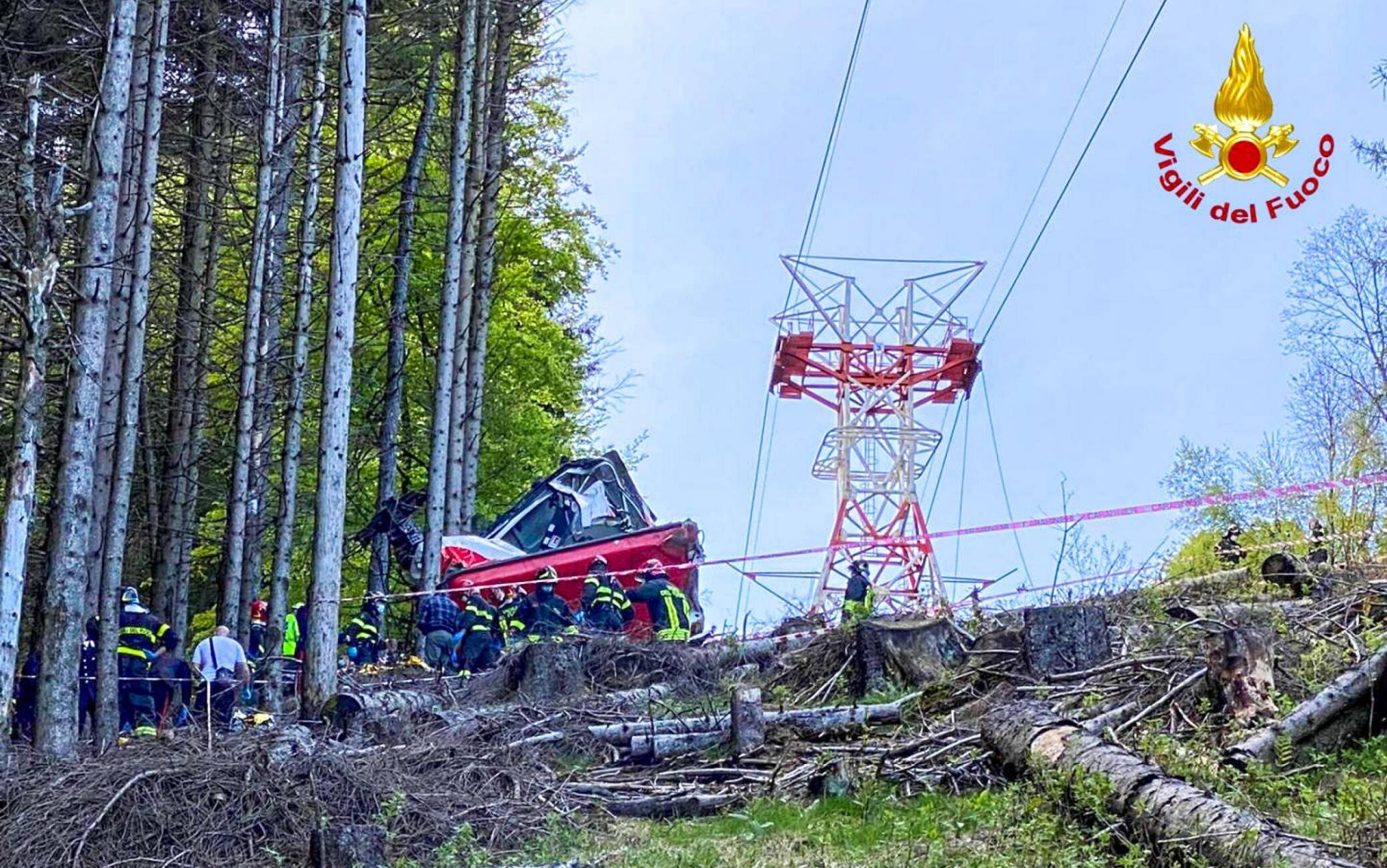 Crollo della funivia Mottarone, sul lago Maggiore. Stresa, Verbania, 23 maggio 2021 ANSA/JESSICA PASQUALON