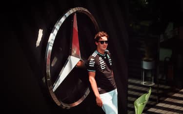 SECONDA FILA - 3) GEORGE RUSSELL  (Mercedes)
