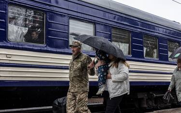 POKROVSK, UKRAINE - MAY 01: People walk to a train in the direction of Lviv, at railway station in Pokrovsk, Ukraine on May 01, 2023. (Photo by Diego Herrera Carcedo/Anadolu Agency via Getty Images)