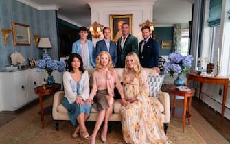 The Perfect Couple. (L to R) Eve Hewson as Amelia Sacks, Sam Nivola as Will Winbury, Nicole Kidman as Greer Winbury, Billy Howle as Benji Winbury, Liev Schreiber as Tag Winbury, Dakota Fanning as Abby Winbury, Jack Reynor as Thomas Winbury in episode 103 of The Perfect Couple. Cr. Seacia Pavao/Netflix © 2024