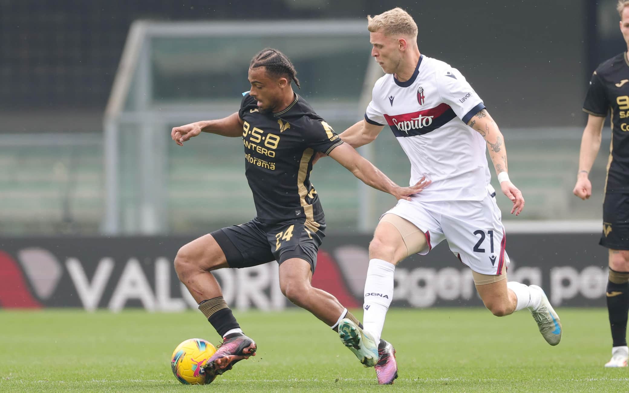 Il primo tempo di Verona-Bologna