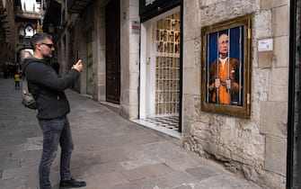 L'opera di TvBoy a Barcellona con Putin dietro le sbarre