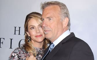 Kevin Costner e Christine Baumgartner