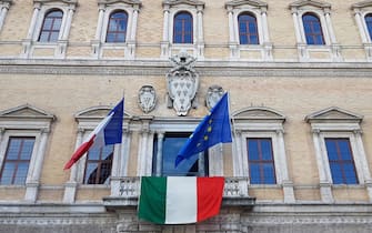 Le bandiere di Italia e Francia