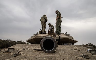 SDEROT, ISRAEL - OCTOBER 09: Israeli forces increase security measures at the Gaza border in Sderot, Israel on October 09, 2023. (Photo by Mostafa Alkharouf/Anadolu Agency via Getty Images)
