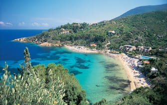 Spiaggia delle Cannelle giglio toscana