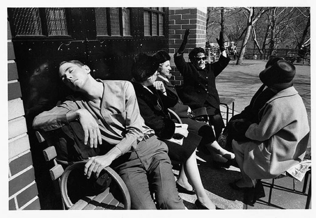 Central_Park_New_York_1969._©_Gianni_Berengo_GardinCourtesy_Fondazione_Forma_per_la_Fotografia.jpg