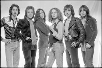 Portrait of British & American rock band Foreigner as they pose in the photographer's studio, New York, New York, 1976. Left to Right: Ed Gagliardi, Mick Jones, Dennis Elliott, Lou Gramm, Ian McDonald, Al Greenwood. (Photo by Len DeLessio/Getty Images)
