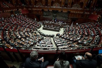 Camera dei Deputati - Comunicazioni del Presidente del Consiglio sulla situazione politica