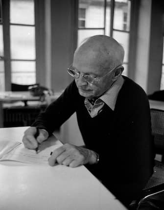 Henri Cartier-Bresson, French photojournalist, at Magnum Agency´s office, Paris, 1991