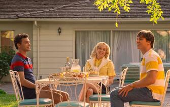 Monsters: The Lyle And Erik Menendez Story. (L to R) Cooper Koch as Erik Menendez, Chloë Sevigny as Kitty Menendez, Nicholas Chavez as Lyle Menendez in episode 204 of Monsters: The Lyle And Erik Menendez Story. Cr. Miles Crist/Netflix © 2024