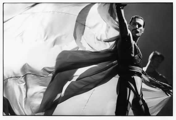 Freddie Mercury in the Made in Heaven music video. Photography by Simon Fowler © Mercury Songs Ltd