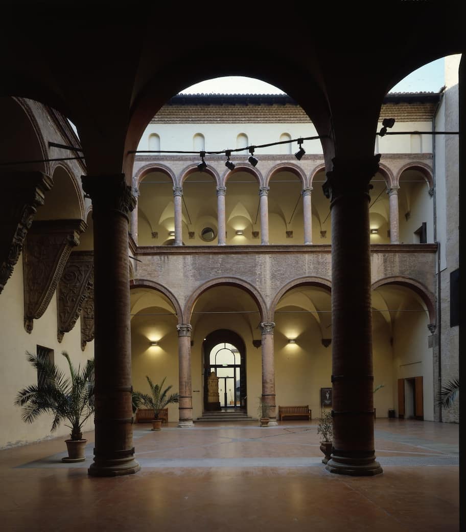 Museo_Civico_Medievale_Bologna_Operazione_Garisenda_(1).jpeg