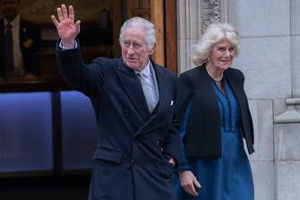 London, UK. 29 Jan, 2024. Pictured: King Charles III and Queen Camilla depart The London Clinic where the King was undergoing a procedure for an enlarged prostate. Credit: Justin Ng/Alamy Live News